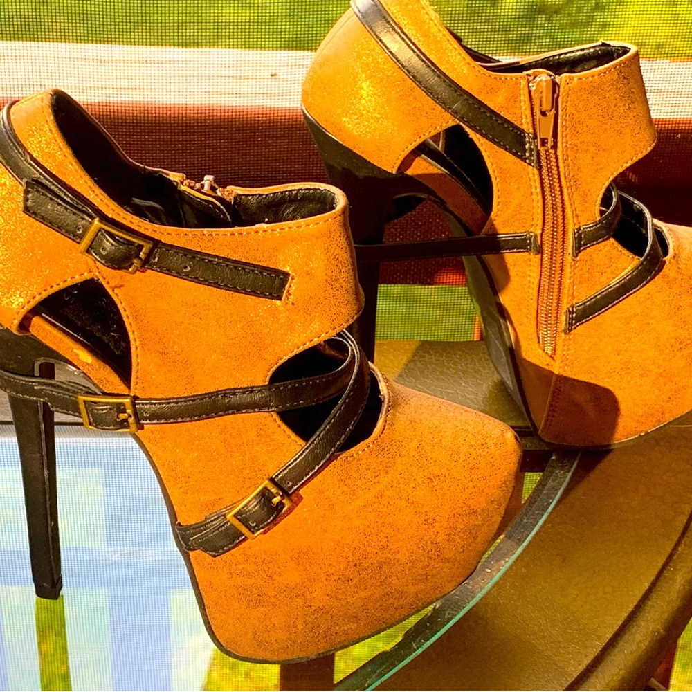 Metallic platform stiletto ankle boots